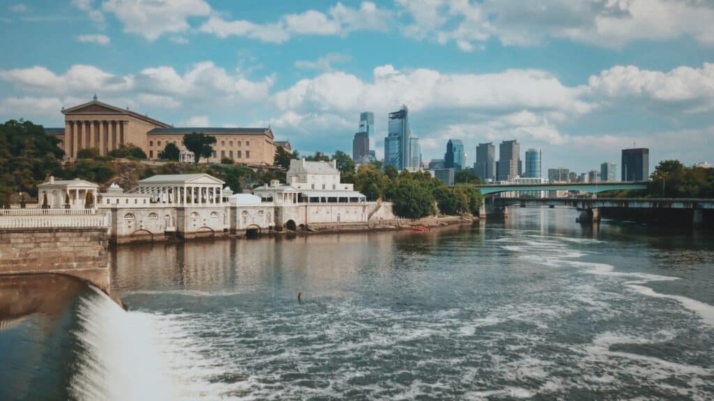 Philadelphia Art Museum and the center city skyline