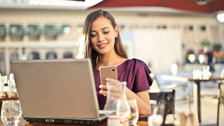 International student searching for an internship.