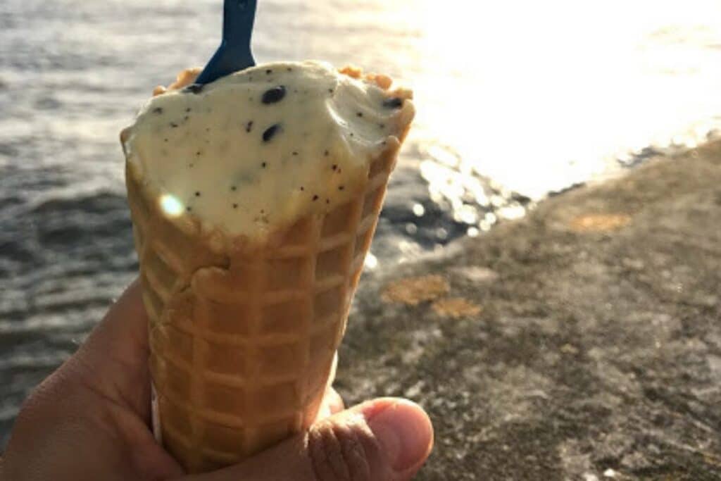 Ice cream on the beach!