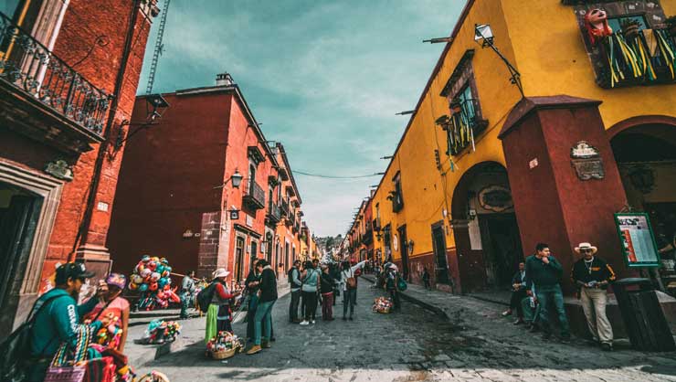Image of street in Mexico